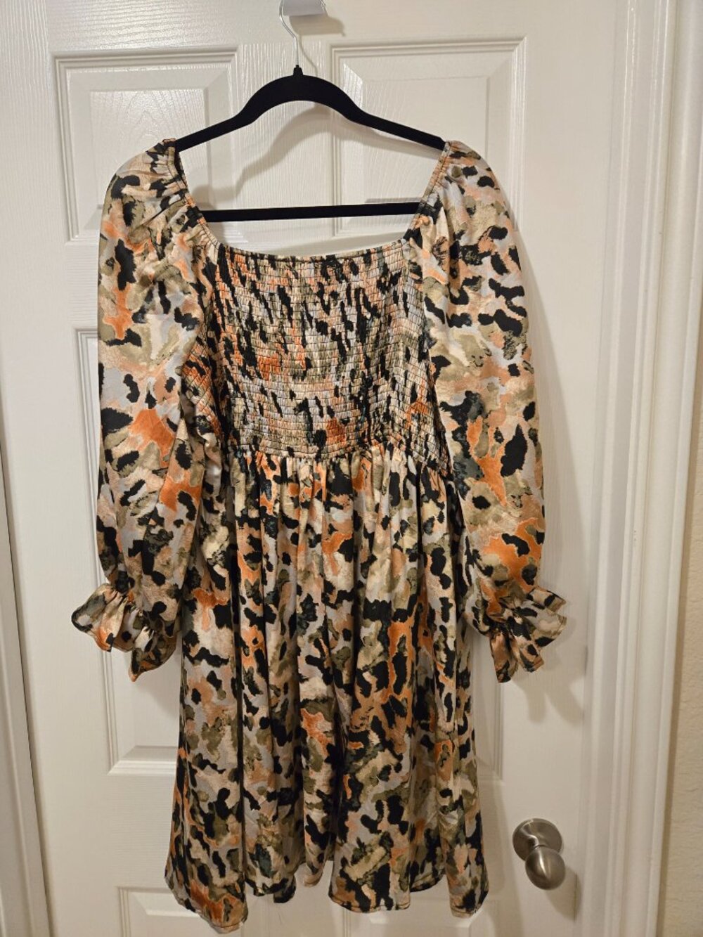 Entro Abrstract square neck mini dress - Picture 12 of 14